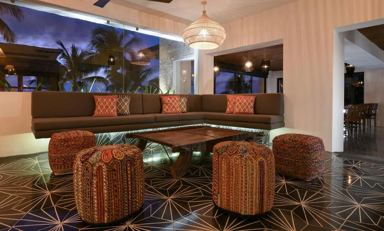Casa Del Jaguar Beach Hotel Isla Mujeres