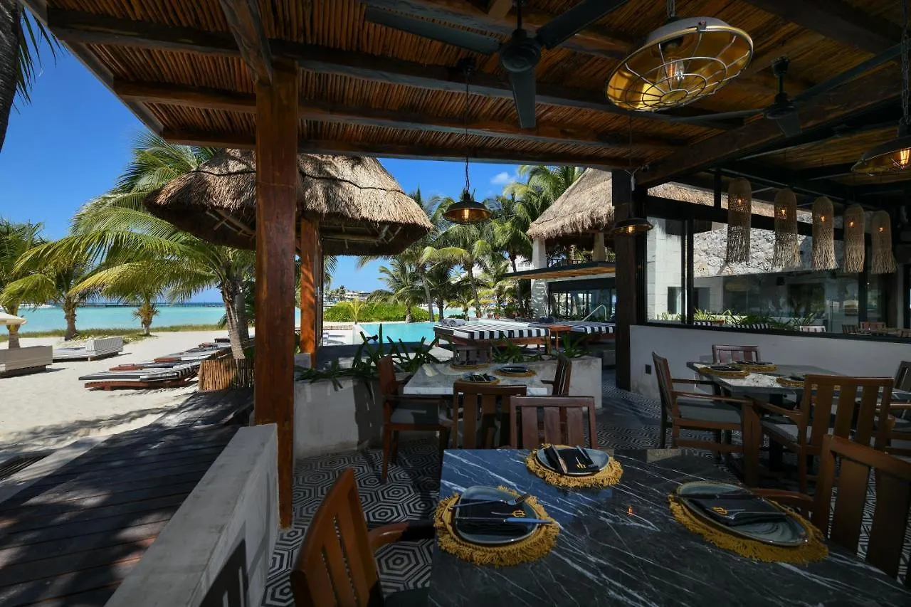 Casa Del Jaguar Beach Hotel Isla Mujeres Mexico
