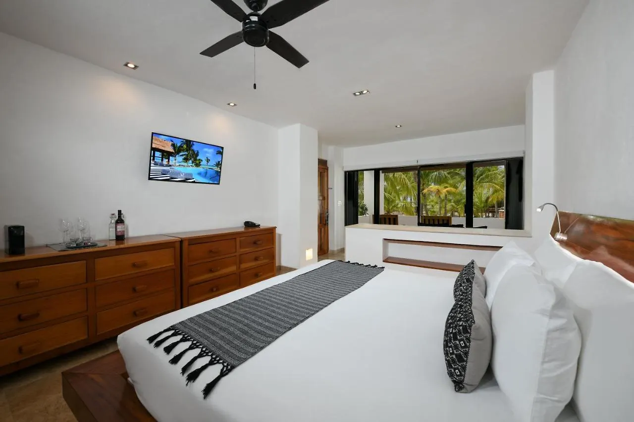 Casa Del Jaguar Beach Hotel Isla Mujeres Mexico